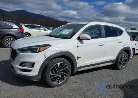 2020 Hyundai Tucson Sport z USA, uszkodzony, nr VIN KM8J3CAL9LU196521